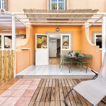 Holiday home Island *